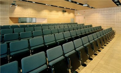 學校報告廳座椅與報告廳家具解決方案 一站式服務與規?；a優勢