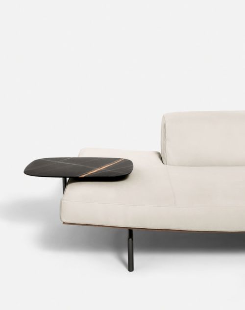 Living Divani 低調優雅，演繹當代家具的藝術